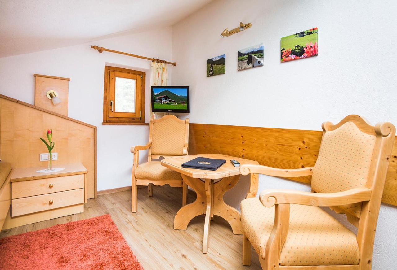 Gaestehaus Fitsch Obsteig Dış mekan fotoğraf